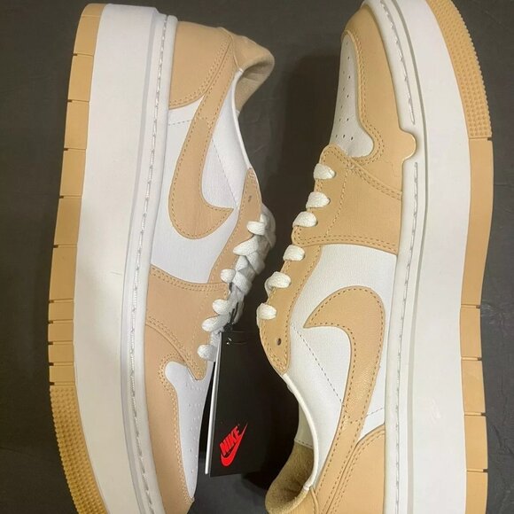 Air Jordan Womens 1 Elevate Low 'White Onyx' - DH7004-102 Size: Womens 8 - Picture 3 of 7